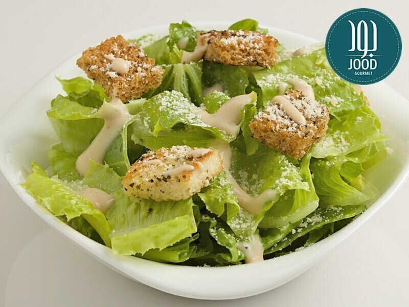 سلطة سيزر التقليدية