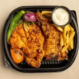 نصف دجاجة مشوية