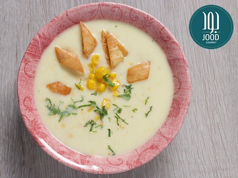 شوربة الدجاج بالذرة