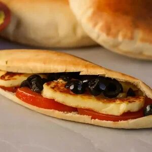 Halloumi Sandwich